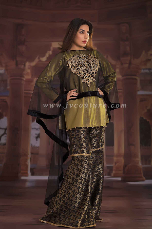 BLACK NET CAPE WITH EMBROIDERY AND JAMAWAR LENGHA TROUSER